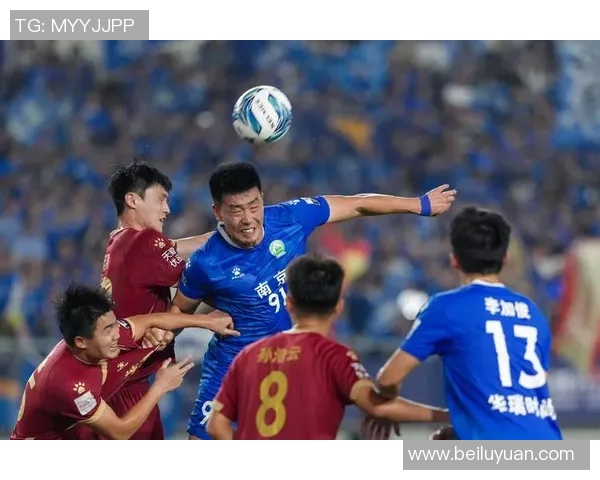 赛后分析:上海足球队与南京足球队球员个人能力对比及表现评估 赛后分析:上海足球队与南京足球队球员个人能力对比及表现评估