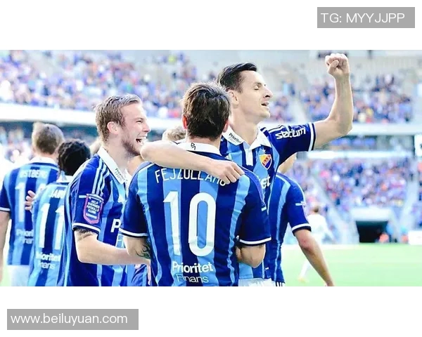 布鲁马与天狼星的激烈对决揭示了足球战术与团队合作的重要性 布鲁马与天狼星的激烈对决揭示了足球战术与团队合作的重要性