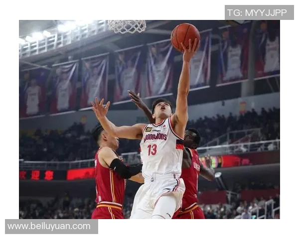 郭艾伦领衔中国男篮新篇章助力球队冲击国际赛场辉煌成就 郭艾伦领衔中国男篮新篇章助力球队冲击国际赛场辉煌成就