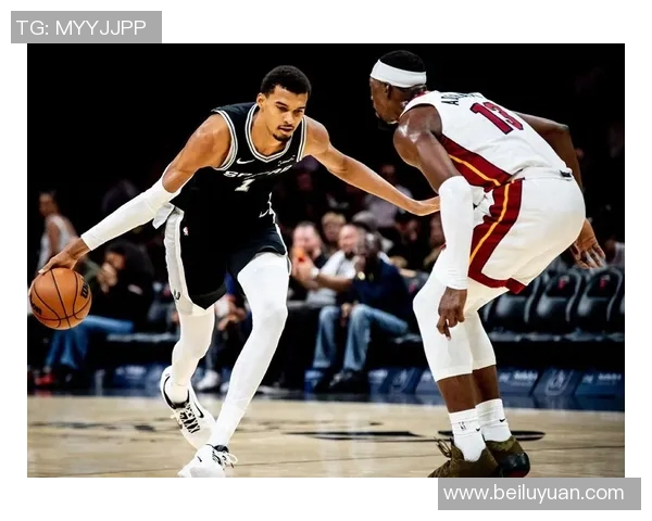 雷霆与尼克斯对决前瞻分析球队状态与战术策略全面解读