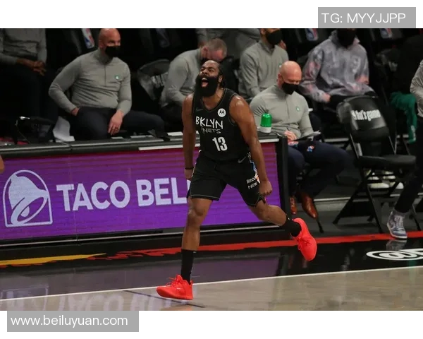 哈登对阵篮网精彩瞬间回顾全场最佳表现与关键时刻分析