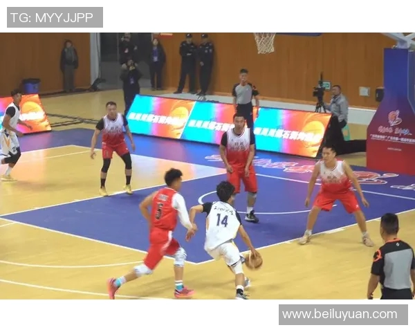 自由人挑战风暴主场全力争胜期待精彩对决与球迷共庆篮球盛宴 自由人挑战风暴主场全力争胜期待精彩对决与球迷共庆篮球盛宴