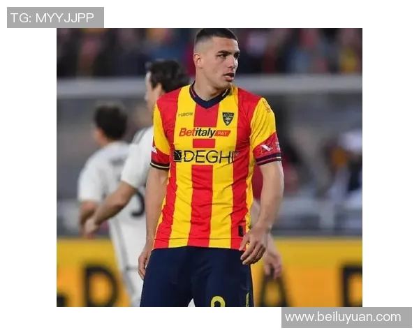 莱切与卡利亚里比赛因故改期球迷期待新赛程安排