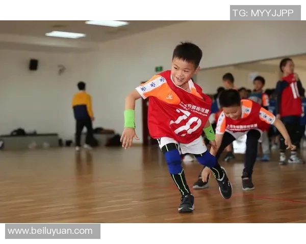 王少杰的成长之路:从青涩少年到职场精英的奋斗历程与心路历程 王少杰的成长之路:从青涩少年到职场精英的奋斗历程与心路历程