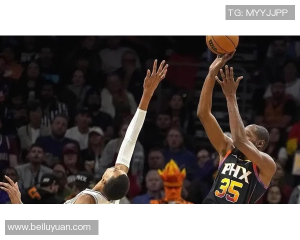 马刺与灰熊激战正酣最新战况分析与精彩瞬间回顾 马刺与灰熊激战正酣最新战况分析与精彩瞬间回顾