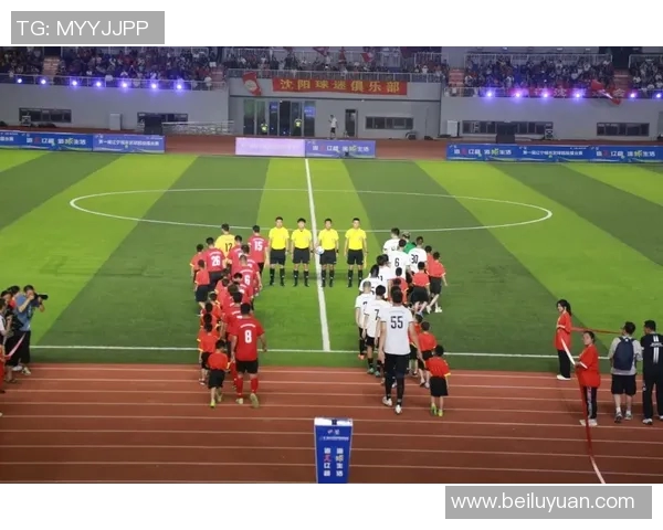 大连一方与沈阳的激烈对决展现足球魅力与城市精神的完美结合 大连一方与沈阳的激烈对决展现足球魅力与城市精神的完美结合