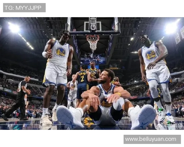 德雷蒙德格林:勇士队的防守核心与全能战士的传奇之路 德雷蒙德格林:勇士队的防守核心与全能战士的传奇之路