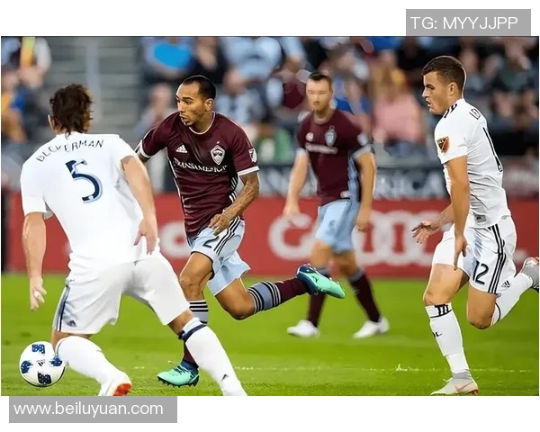 波兰特与洛杉矶足球对决精彩纷呈，谁能赢得这场激烈较量